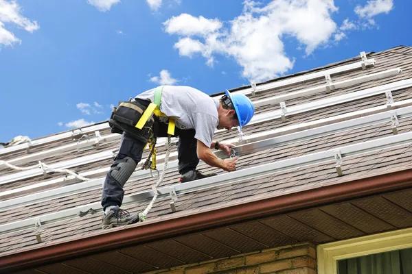 Roofing Contractor Services for Flat, Metal & Shingle Roofs