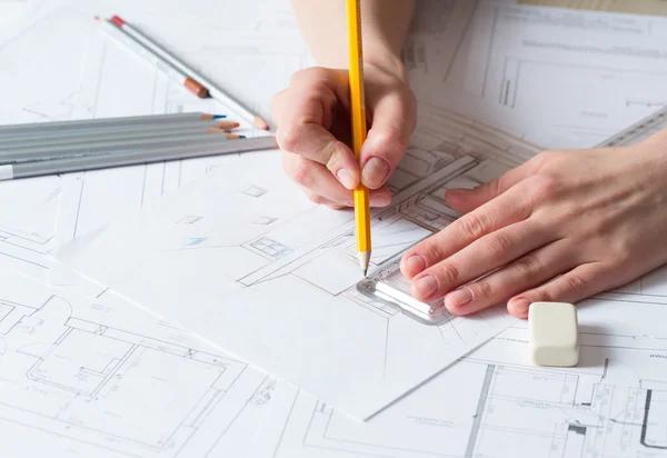 How to Select the Best Interior Designer Near Me for Renovations