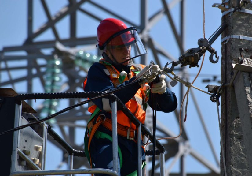 Top Services Offered by an Electrician in Winnipeg