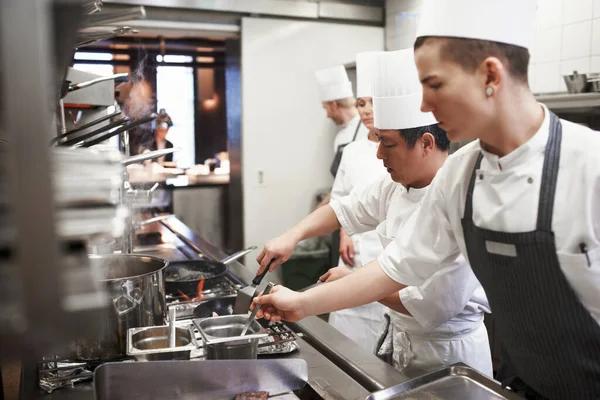 New York City Fine Dining: A Guide to Luxury Restaurants
